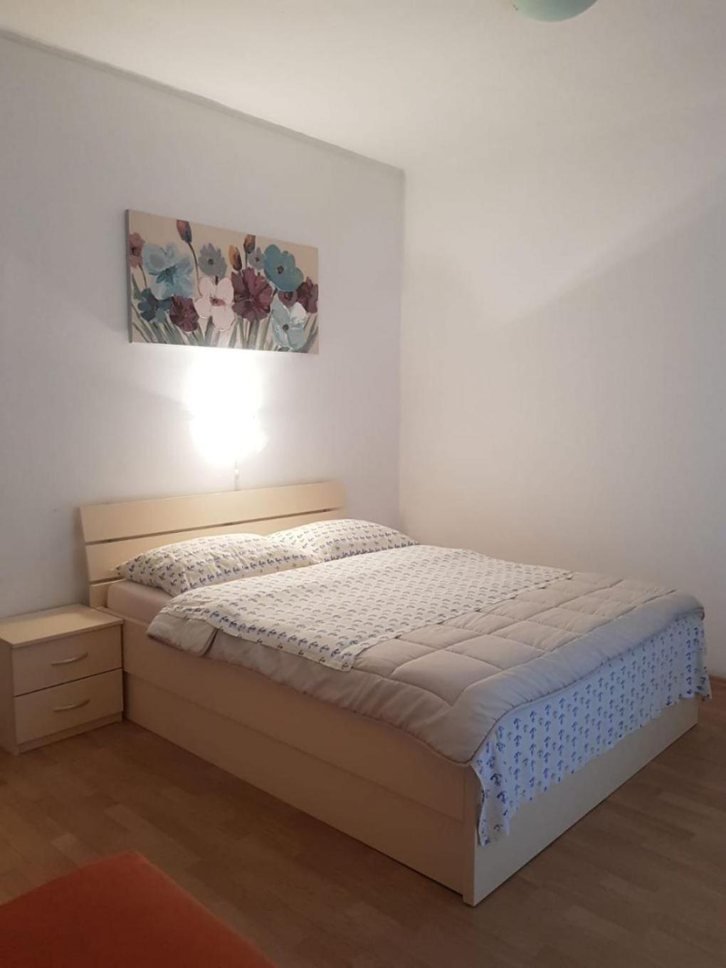 לופאר Apartments Mari - Near Sea מראה חיצוני תמונה